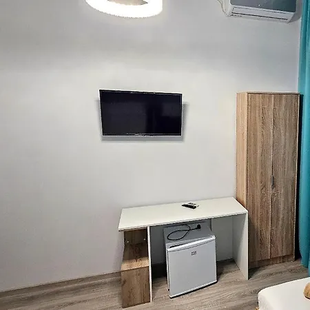 Гостевой дом Ena Eni Boutique Эфорие Норд